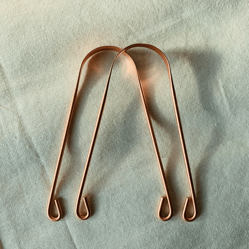 kit com 02 unidades de Raspadores de língua de Cobre.